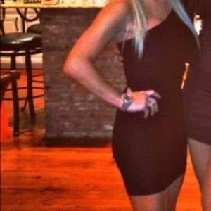 Black 1 shoulder Bebe dress